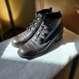 Dark Brown Genuine Leather Ankle Boots Size 9 Low Heel